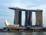 Подъем на крышу в самый дорогой отель Marina Bay Sands в Сингапуре